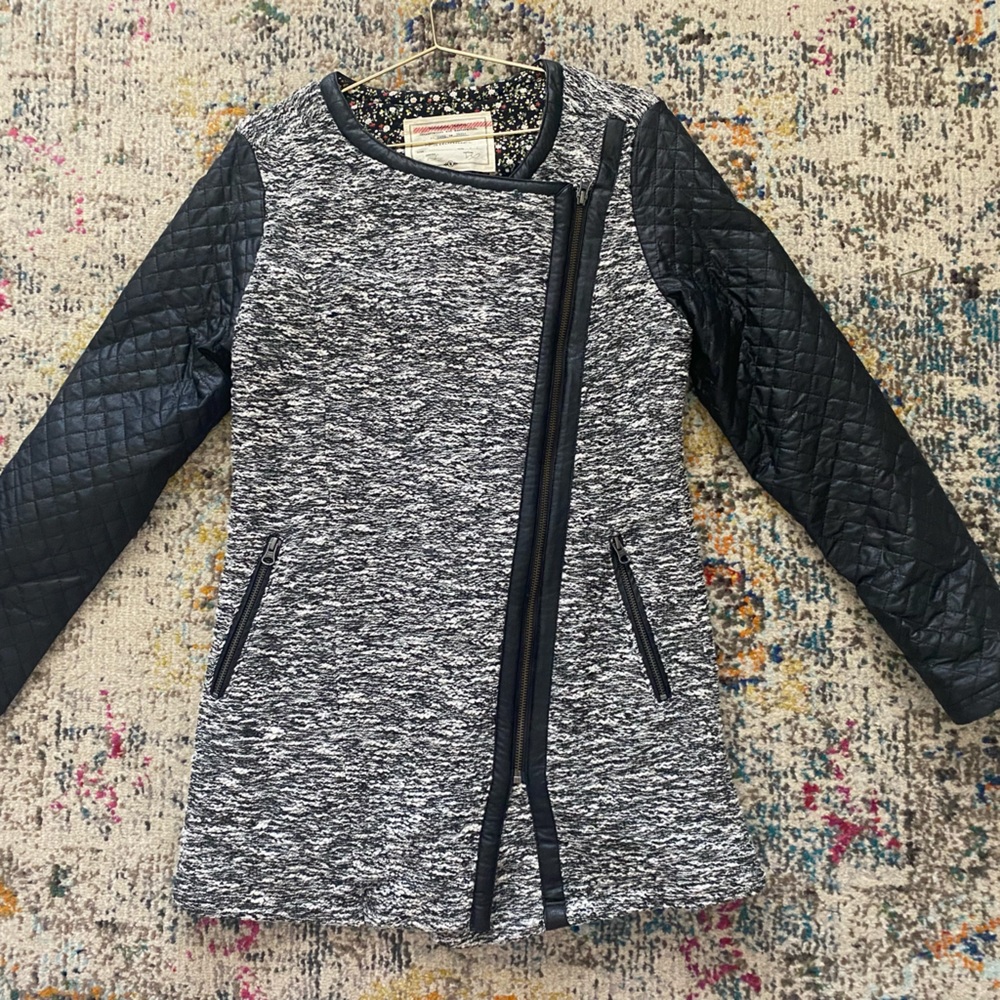 Anthropologie NWT Black Cartonnier Motif Jacket NWT SZ MEDIUM